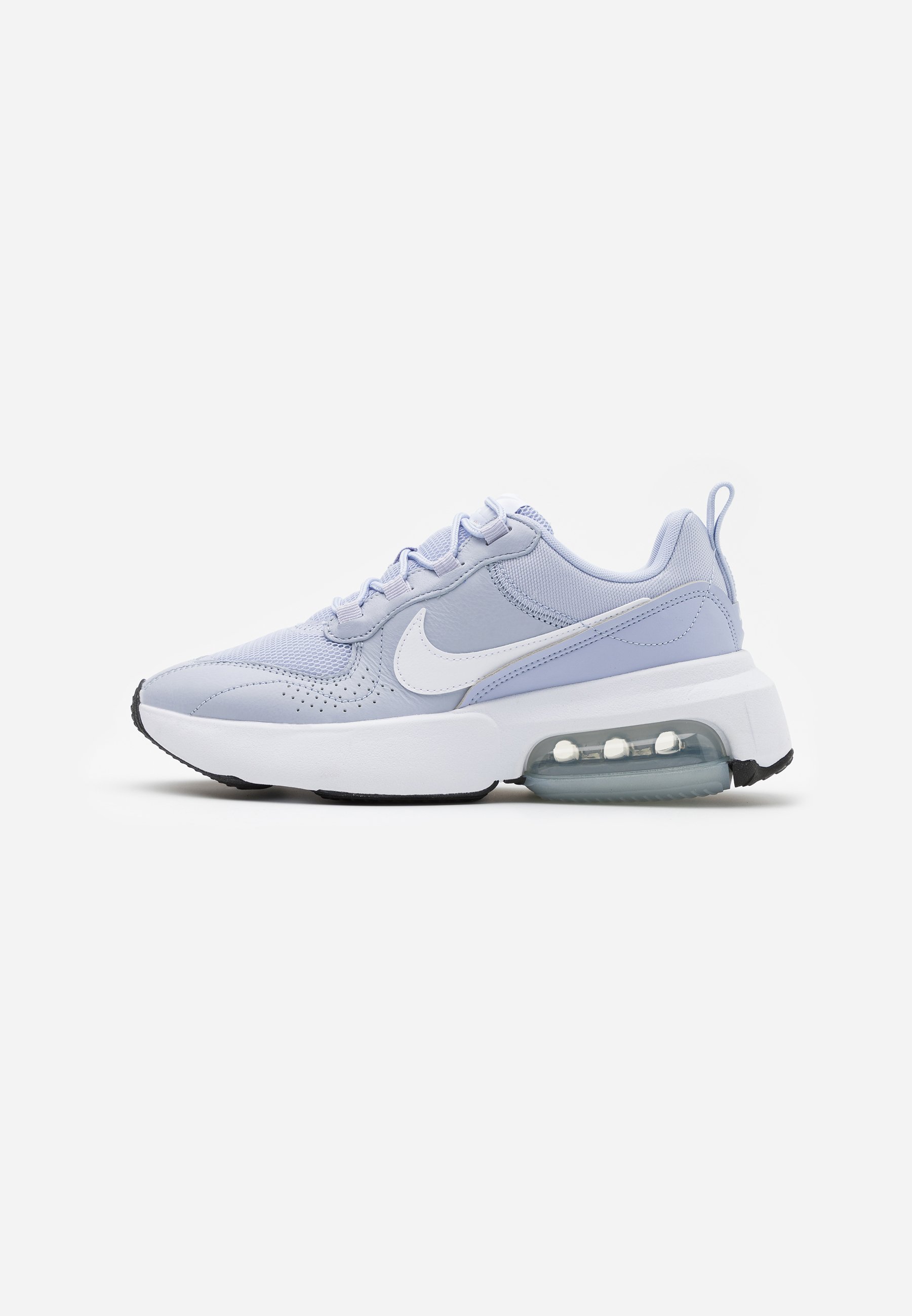 Nike Sportswear AIR MAX VERONA - Matalavartiset tennarit -  ghost/white/metallic silver/black/harmaa - Zalando.fi