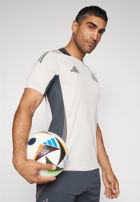 adidas Performance REAL MADRID EU TRAINING - Fanartikel - putty mauve/dark grey/charcoal