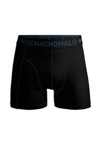 Fekete boxer alsónadrág sima anyagból, kék rugalmas derékkal, melyen a "MUCHACHOMALO" felirat látható, valamint laposvarrásos díszítéssel.