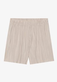 Shorts plissés de couleur beige clair, avec une taille élastique et un tissu léger et doux avec un léger éclat.
