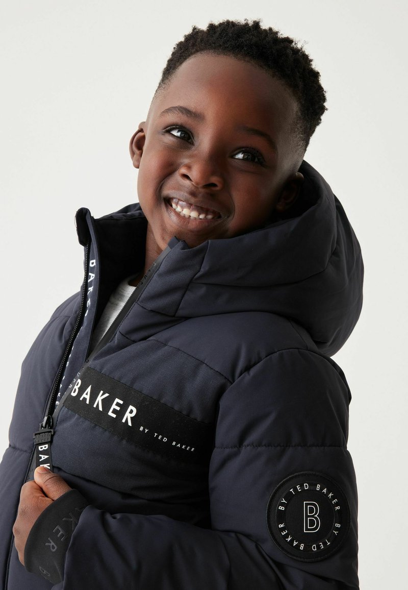 Veste Ted Baker Pour Garçon - Taille 13 Ans, Couleur Marine, Neuve Avec étiquettes