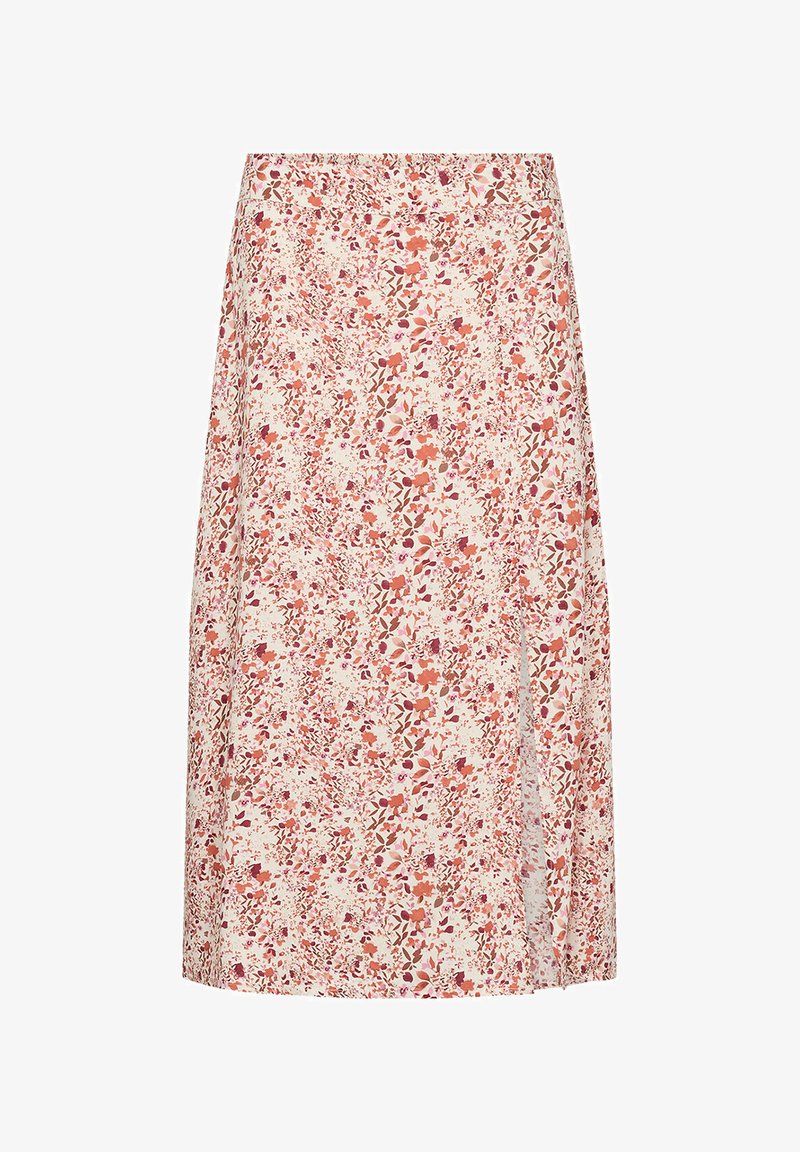 Jupe midi florale avec une base crème, présentant des motifs de fleurs rouges et roses, une fente sur le côté et une taille ajustée. Fabriquée en tissu léger.
