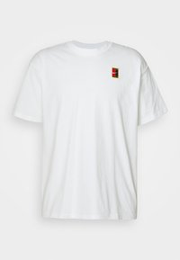 NIKECOURT TEE - Basic póló - white