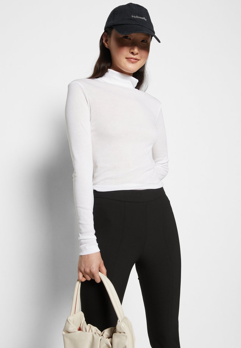 Damen Kleider | Holzweiler SARA CLASSIC TURTLE Langarmshirt white/weiß - IN78792 Damen Kleider | Holzweiler SARA CLASSIC TURTLE Langarmshirt white/weiß - IN78792