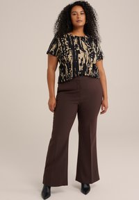 WE Fashion CURVE - Triko s potiskem - black