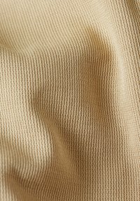 Thumbnail Image 6
