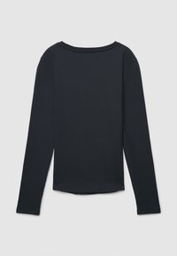 Czarny longsleeve z okrągłym dekoltem, w prostym wzorze, wyeksponowany na jasnoszarym tle, ukazujący tył.