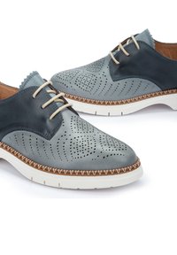 Pikolinos HENARES - Mocasines - denim