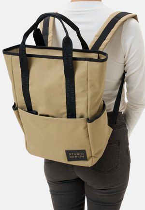 Studio Berlin, STUDIO BERLIN BAGS KREUZBERG 2505 - Rucksack - oak