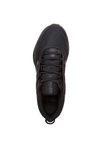 Chaussure de sport noire avec une tige en maille texturée, un design à lacets, un talon renforcé et une semelle en caoutchouc plate. Marque minimale sur la languette.