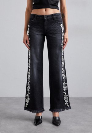 Wide Leg - georgia vintage black