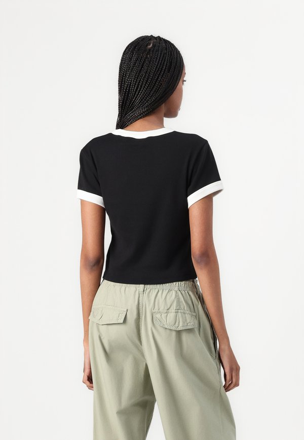 DALIA - Basic T-shirt2