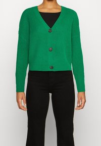 Vero Moda Kofta - green