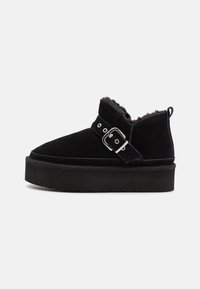 LEATHER - Ankle Boot - black