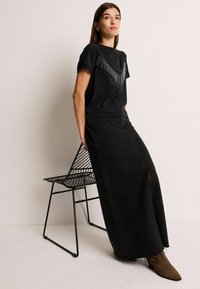 Next EMBELLISHED WESTERN COWBOY FRINGE REGULAR FIT - Navadna majica - black