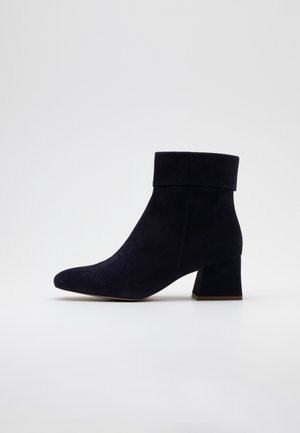 Classic ankle boots - blue