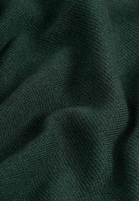 Unausgewählt, dark green