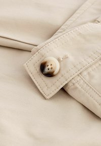 Thumbnail-Bild 6