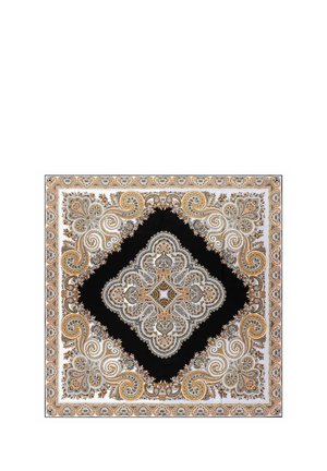 Quadratisches Tuch mit komplizierten Paisleymustern und floralen Motiven in Schwarz, Weiß, Orange und Brauntönen, das ein symmetrisches ornamentales Design aufweist.