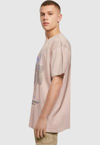 MJ Gonzales METAMORPHOSE HEAVY OVERSIZED - T-shirts print - duskrose