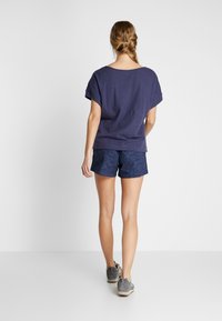 Columbia Pantalón corto de deporte - dark blue