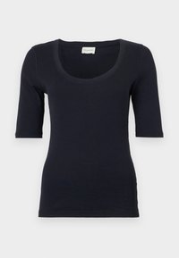 Selectat, dark night