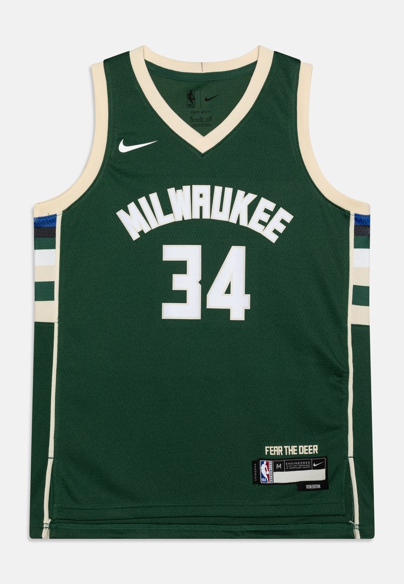 Zelena košarkaška majica s bijelim natpisom "MILWAUKEE" i brojem "34". Ima bež obrube, bočne pruge u plavoj, zelenoj i crnoj boji. Uključeno je Nike logotip.