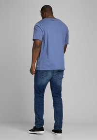 Jack & Jones O NECK - T-shirt basic - denim blue
