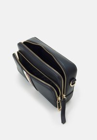 Tommy Hilfiger ICONIC CAMERA BAG PUFFY - Borsa a tracolla - blue