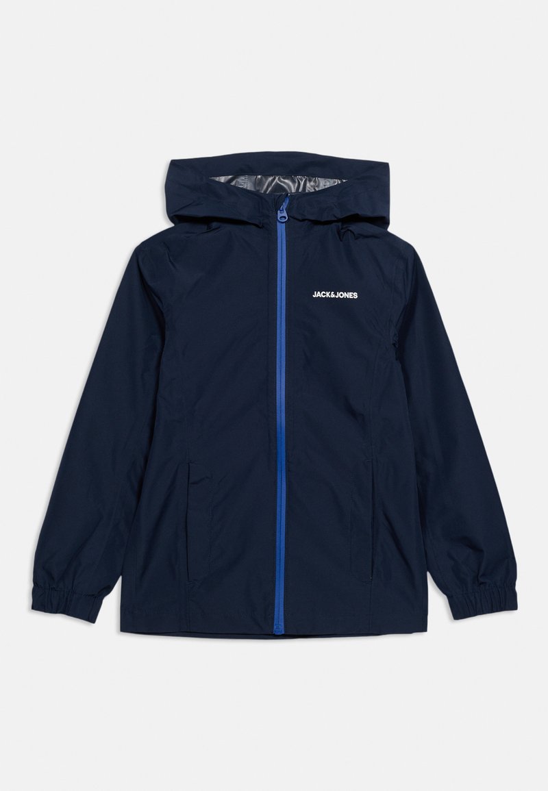 Μπλε σκουρόχρωμο μπουφάν με κουκούλα, εμπρόσθιο φερμουάρ και δύο τσέπες, με λευκό λογότυπο "JACK & JONES" στο στήθος.