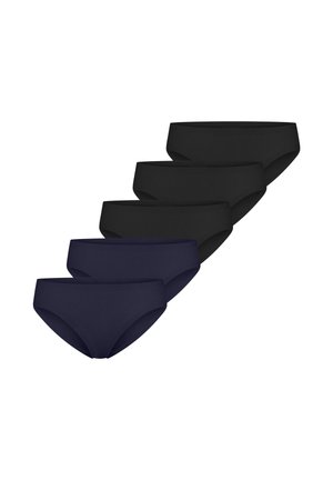 Cinq paires de sous-vêtements simples de style slip en noir et bleu marine foncé, disposées en diagonale sur un fond blanc.