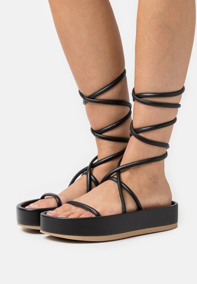 Ilio Smeraldo PRITIKA - Sandaalid - black