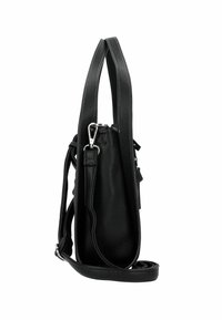 Sac à main en cuir noir avec une finition texturée, doté de poignées doubles, d'une bandoulière réglable et d'un fermoir en argent. Forme rectangulaire.