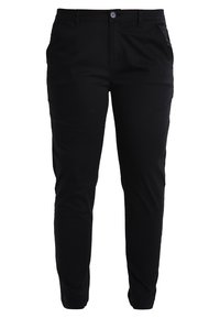 Pantalons noirs en tissu lisse, avec une coupe ajustée, des passants de ceinture, des poches latérales et une fermeture à un bouton.