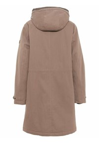 Abrigo largo y marrón impermeable con capucha, que presenta una textura suave, detalles de costura y puños abotonados. La vista trasera muestra un corte recto.