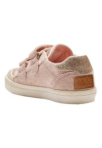 Next Matalavartiset tennarit - pink