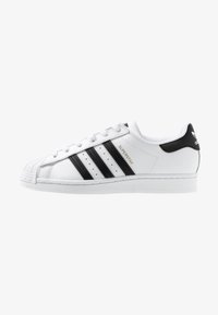 Geselecteerd, footwear white/core black