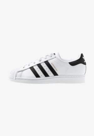 adidas Originals SUPERSTAR - Baskets basses - footwear white/core black