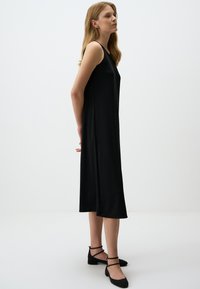 Jimmy Key SLEEVELESS - Gebreide jurk - black