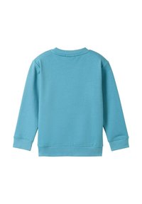Tyrkysová mikina s kulatým výstřihem, vyrobená z měkké tkaniny, má dlouhé rukávy, žebrované manžety a lem, a jednoduchý, čistý design.