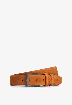 Ceinture en cuir suédé marron avec boucle rectangulaire argentée, trois trous de réglage et nom de marque "Wittchen" embossé sur l'extrémité.