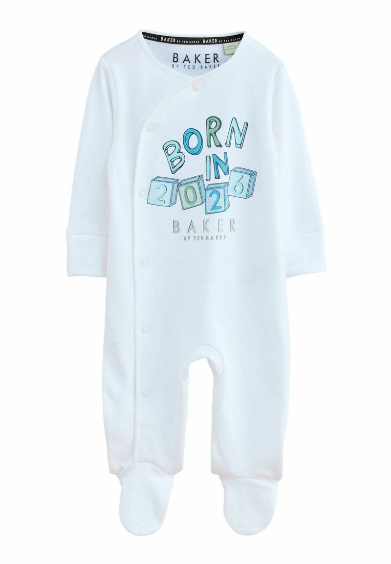 Hvid bomuldsbody med trykknapper, lange ærmer og foddesign, med et grafisk print, der siger "BORN IN 2026" i blå og grøn.