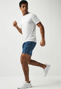 Next GYM - REGULAR FIT - Korte sportsbukser - blue