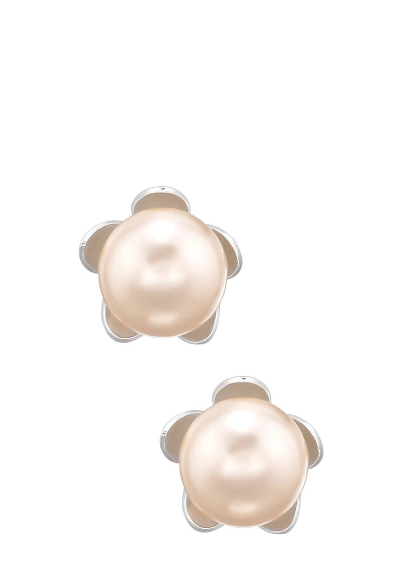 Orecchini a perla con tonalità rosa, circondati da una montatura a forma di fiore in argento. La superficie liscia e la forma arrotondata esaltano il design.