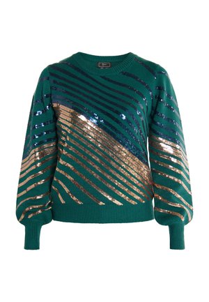 Groene trui met diagonale strepen van gouden en blauwe pailletten, geribbelde halslijn en mouwen, en een relaxte pasvorm met pofmouwen.