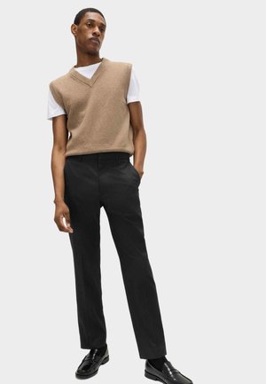 Marks & Spencer, 2 PACK SLIM FIT STRETCH SMART TROUSERS - Chino - black