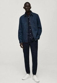 Mango Hlače - royal blue