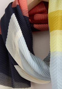 Unausgewählt, orange bright plisse stripe