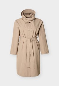 Μπεζ αδιάβροχο με κουκούλα, ζώνη που δένει, πλαϊνές τσέπες και κλείσιμο με κουμπώματα. Κατασκευασμένο από λείο, αδιάβροχο υλικό με μακριά μανίκια.