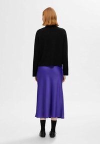Selected Femme SLFLENA  - Falda acampanada - liberty